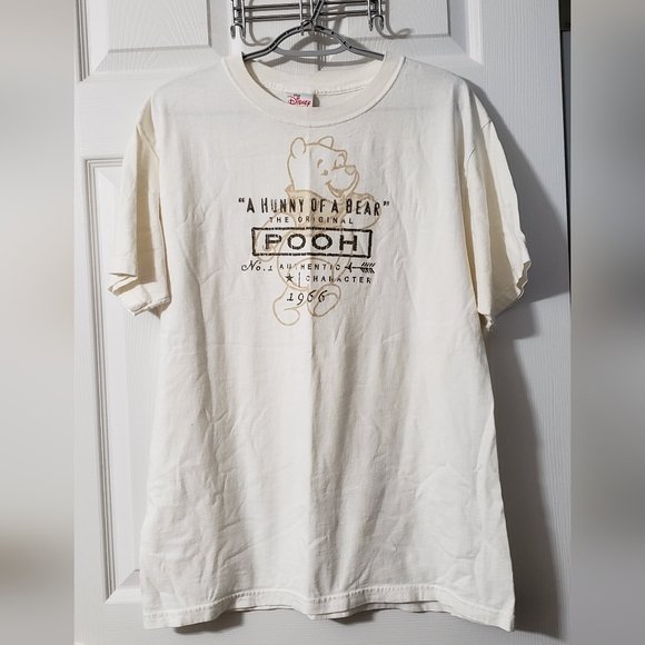 Vintage The Disney Store Winnie-the-Pooh "A Hunny Of A Bear" Authentic T… - Picture 1 of 5